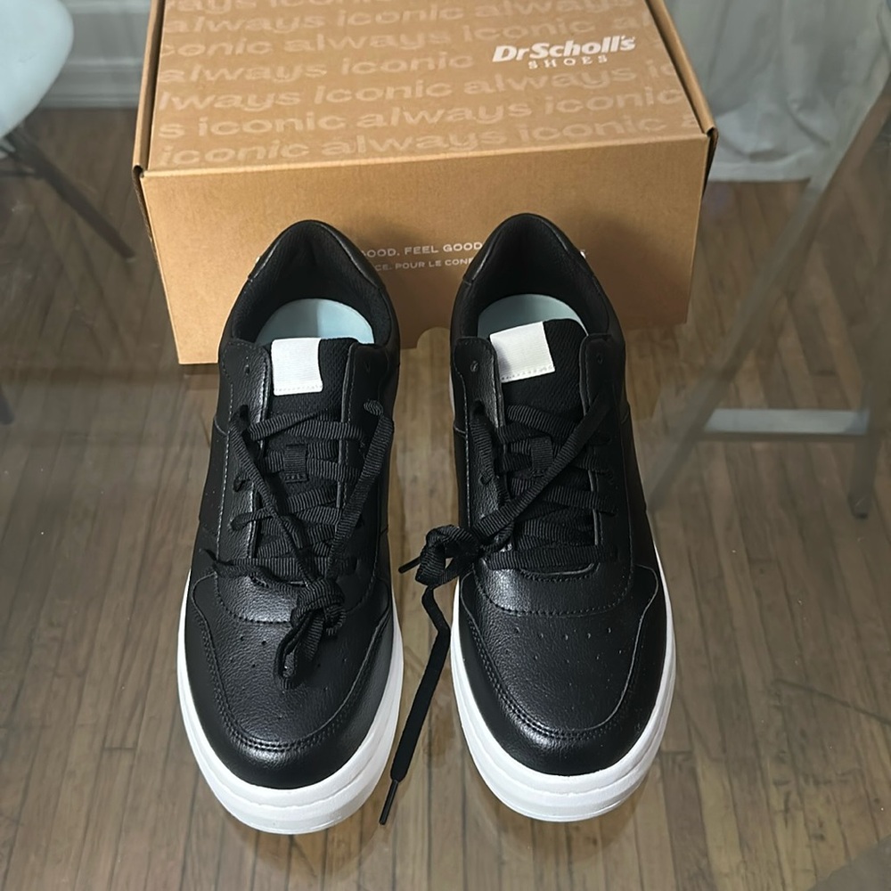 Dr. Scholl's Women's Savoy Platform Sneaker